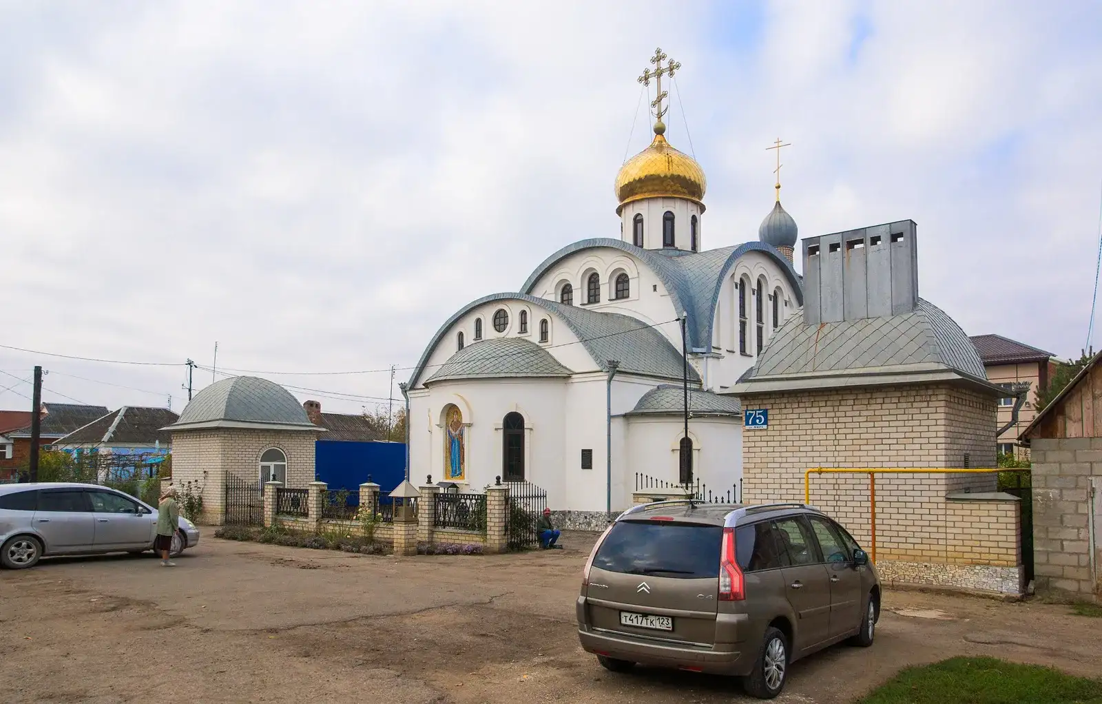 Храмы и спокойные исторические кварталы в Абинске